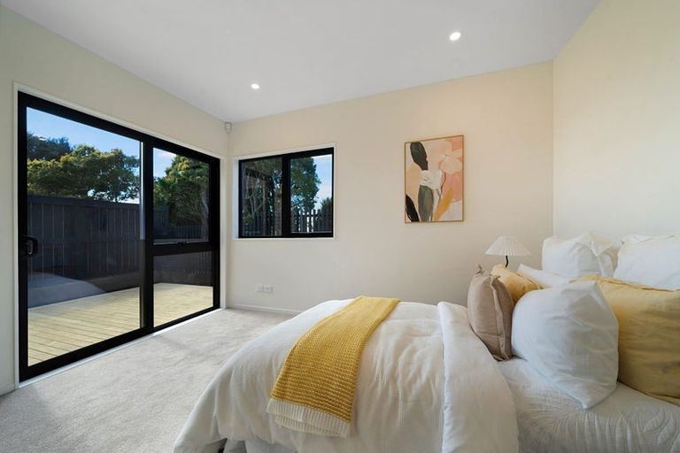 Photo of property in 10a Kotiu Place, Massey, Auckland, 0614