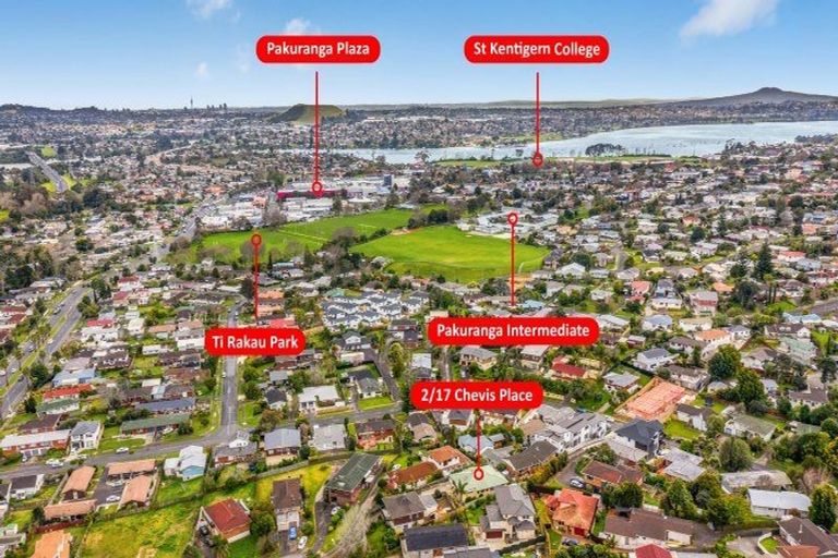 Photo of property in 2/17 Chevis Place, Pakuranga, Auckland, 2010