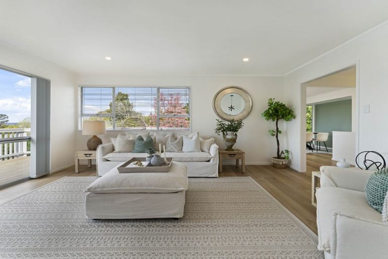 Photo of property in 5 Gallony Avenue, Massey, Auckland, 0614