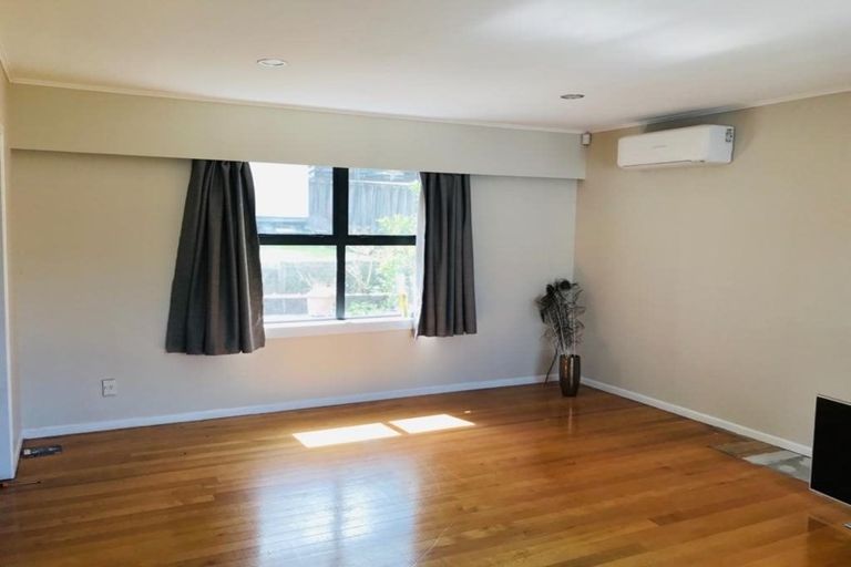 Photo of property in 22 Melton Road, Mount Wellington, Auckland, 1060