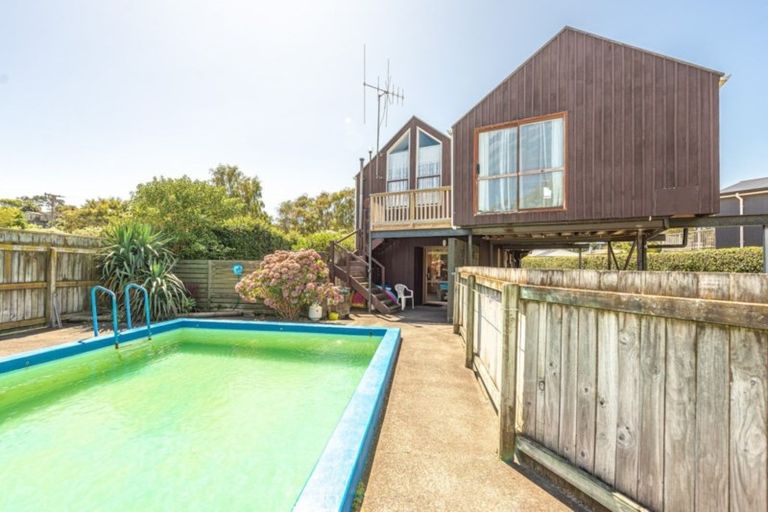 Photo of property in 67 Parkes Avenue, Saint Johns Hill, Whanganui, 4501