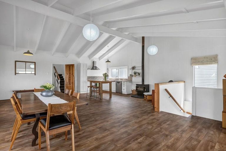 Photo of property in 57 Queens Road, Glen Avon, New Plymouth, 4312