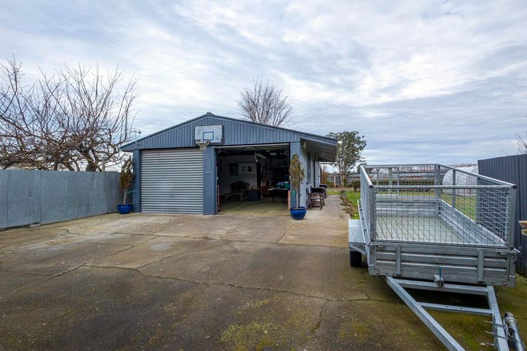 Photo of property in 19 The Avenue, Pareora, 7912