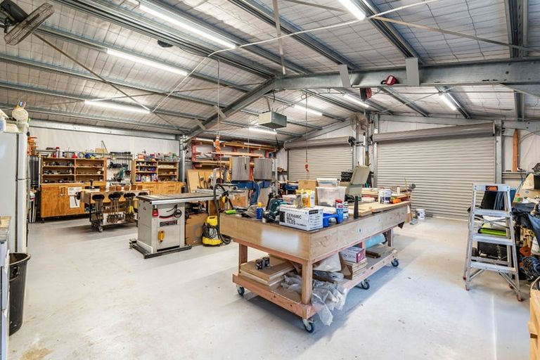 Photo of property in 316 Upper Waiwera Road, Puhoi, Silverdale, 0994