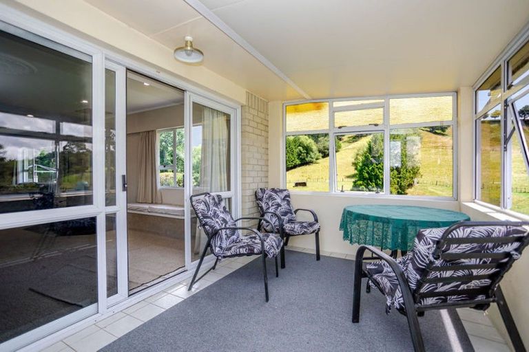 Photo of property in 208 Adelaide Road, Dannevirke, 4930