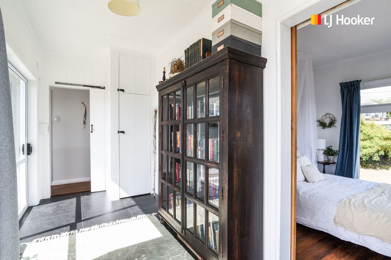 Photo of property in 43 Duckworth Street, Andersons Bay, Dunedin, 9013