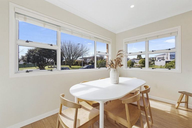 Photo of property in 2 Mckenna Place, Te Awamutu, 3800