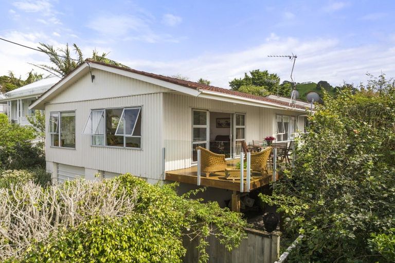 Photo of property in 1/17a Church Street, Devonport, Auckland, 0624