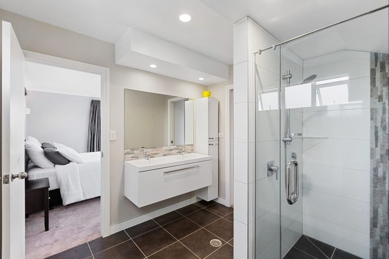 Photo of property in 222b Hibiscus Coast Highway, Orewa, 0931