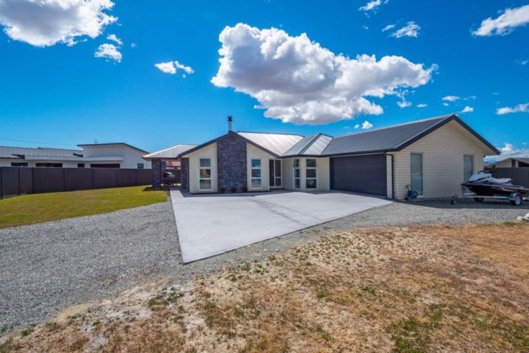 Photo of property in 1 Penstock Place, Twizel, 7901