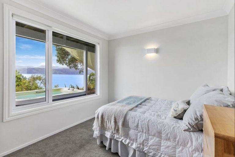 Photo of property in 35 Khyber Road, Seatoun, Wellington, 6022