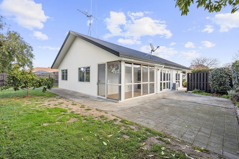 Photo of property in 38 Bouverie Crescent, Flagstaff, Hamilton, 3210