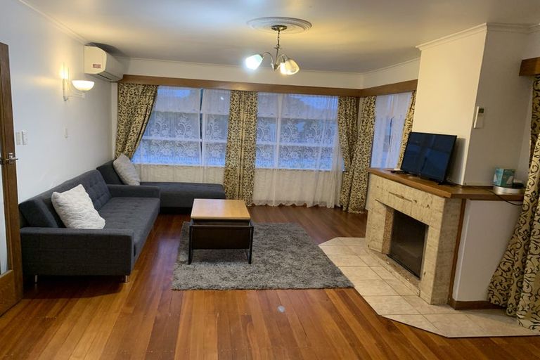 Photo of property in 43 Lake Crescent, Hamilton Lake, Hamilton, 3204