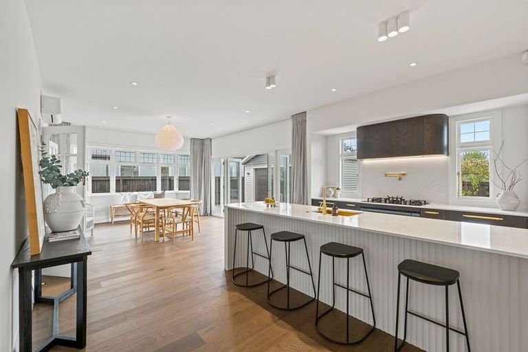 Photo of property in 54 Halton Street, Strowan, Christchurch, 8052