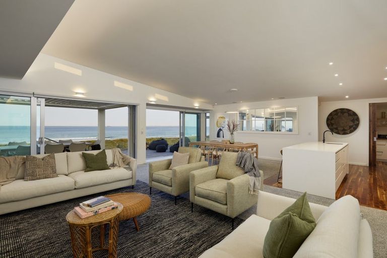 Photo of property in 241b Oceanbeach Road, Mount Maunganui, 3116