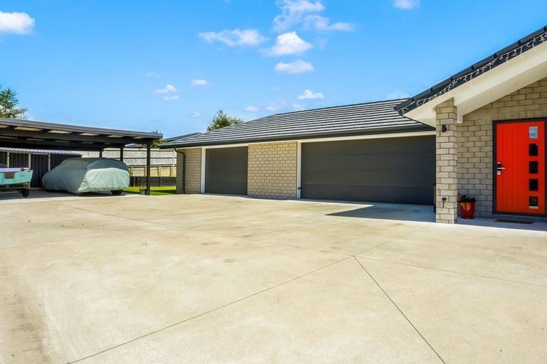 Photo of property in 19 Bragato Way, Te Kauwhata, 3710