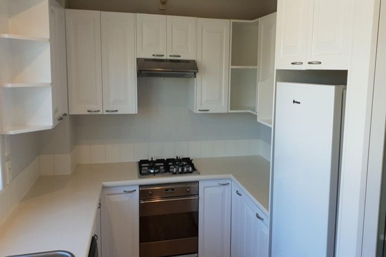 Photo of property in 28 Ayr Street, Riccarton, Christchurch, 8011