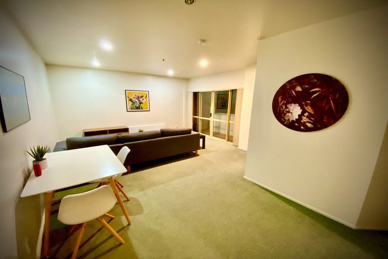 Photo of property in Hume House, 32/152 The Terrace, Wellington Central, Wellington, 6011