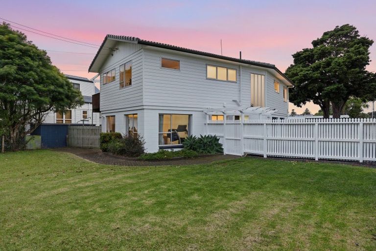 Photo of property in 30 First View Avenue, Beachlands, Auckland, 2018