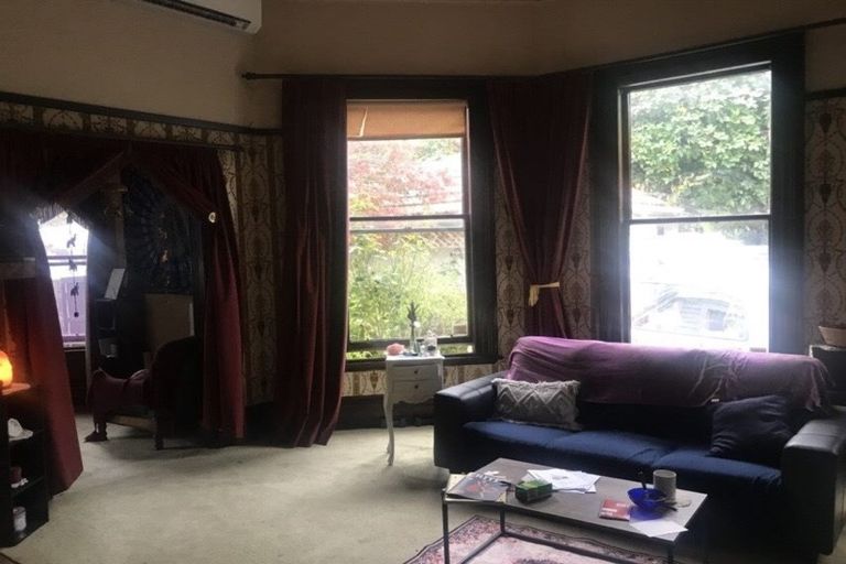 Photo of property in One Royal Tce, 1 Royal Terrace, Dunedin Central, Dunedin, 9016