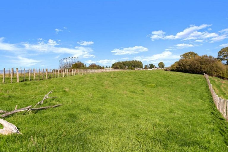 Photo of property in 1564 Cheltenham Hunterville Road, Waituna West, Rewa, 4780