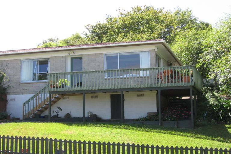 Photo of property in 1/67 Brigantine Drive, Beach Haven, Auckland, 0626