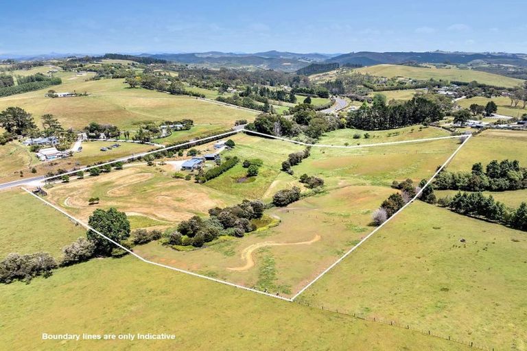 Photo of property in 2668 State Highway 10, Mangonui, 0494
