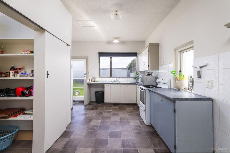 Photo of property in 10 Massey Street, Waimate, 7924