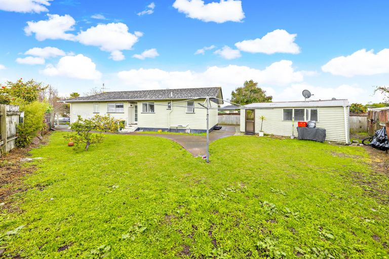 Photo of property in 3 Fairlight Place, Manurewa, Auckland, 2102