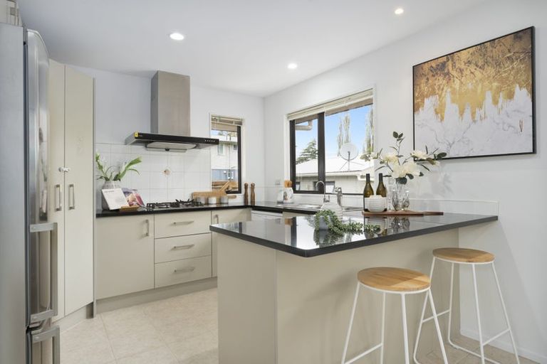 Photo of property in 27a Chorley Avenue, Massey, Auckland, 0614