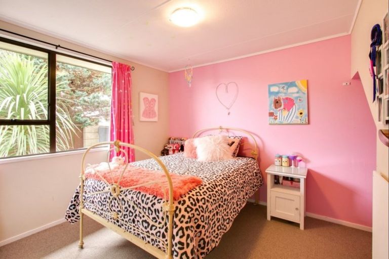Photo of property in 3 Spriggs Crescent, Greenmeadows, Napier, 4112