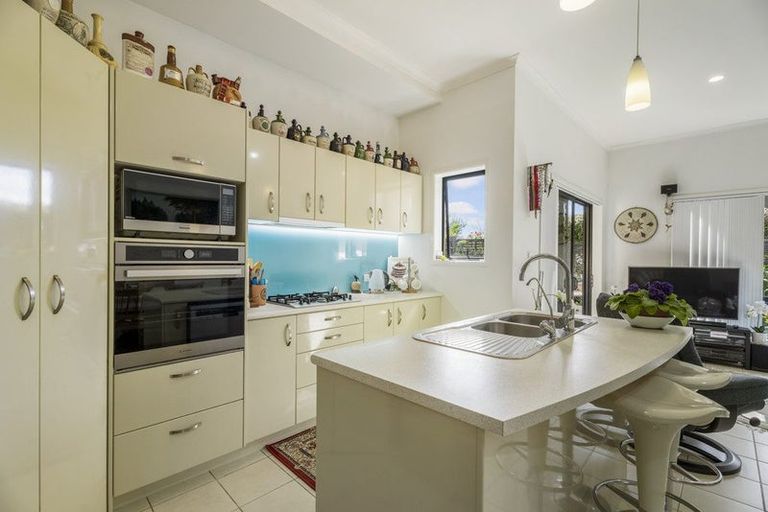 Photo of property in 12 Quarter Deck Lane, Gulf Harbour, Whangaparaoa, 0930