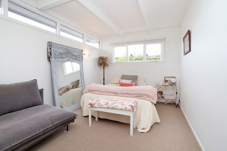 Photo of property in 32 Hillary Street, Winton, 9720