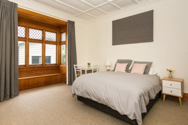 Photo of property in 33 Nelson Crescent, Napier South, Napier, 4110