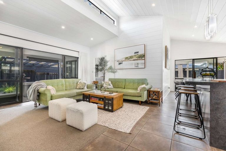 Photo of property in 299b Dickson Road, Papamoa Beach, Papamoa, 3118