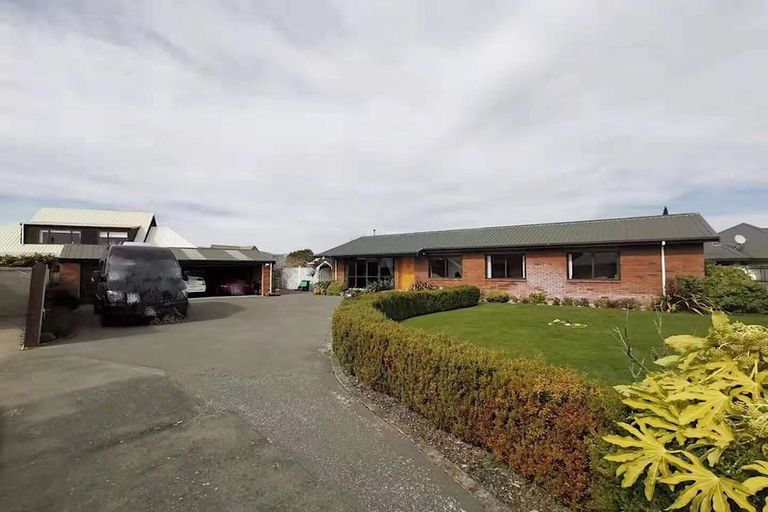Photo of property in 6 Chilwell Place, Halswell, Christchurch, 8025