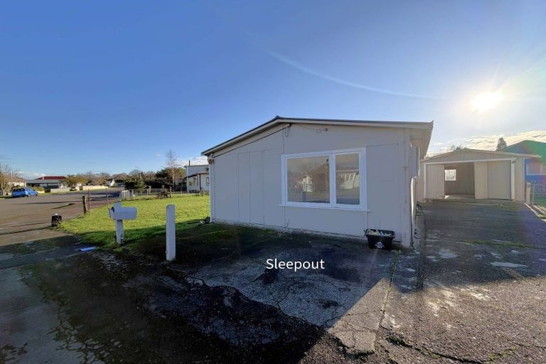 Photo of property in 12 Christian Street, Dannevirke, 4930