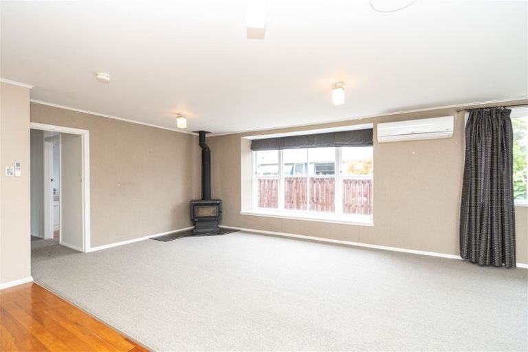 Photo of property in 83 Bryant Road, St Andrews, Hamilton, 3200