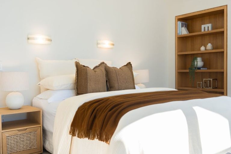 Photo of property in 72 Wai-iti Terrace, Bryndwr, Christchurch, 8052