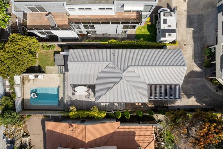 Photo of property in 71 Oceanview Road, Mount Maunganui, 3116