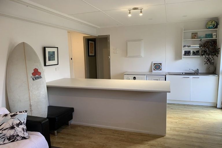 Photo of property in 11 Renata Road, Otaki, 5512