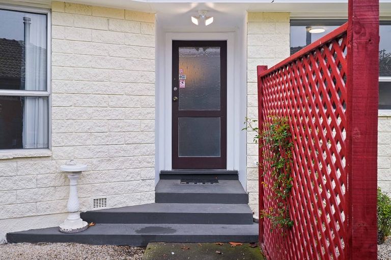 Photo of property in 7 Mckellar Place, Hornby, Christchurch, 8042