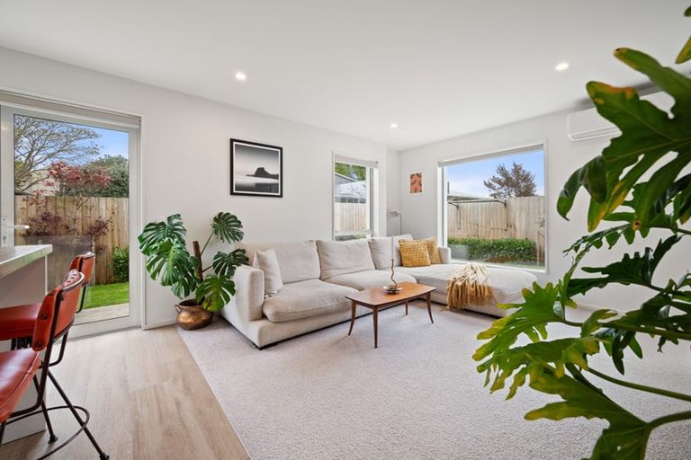 Photo of property in 4/15 Domett Street, Waltham, Christchurch, 8023