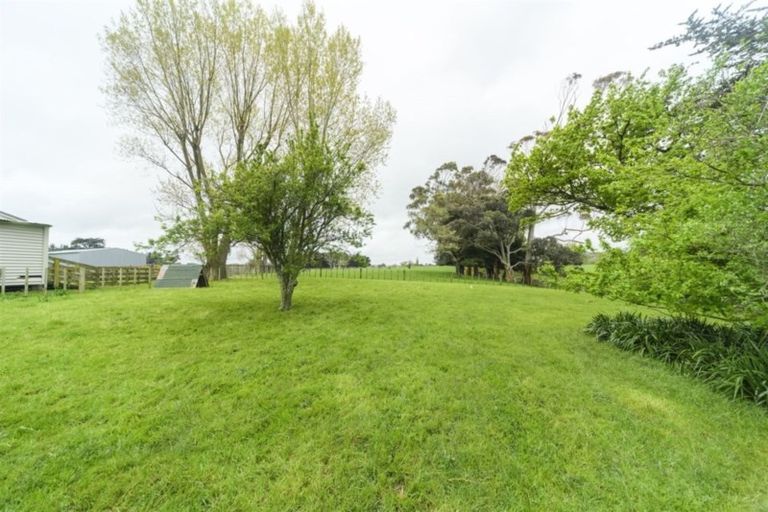 Photo of property in 1387 Colyton Road, Ashhurst, Palmerston North, 4470