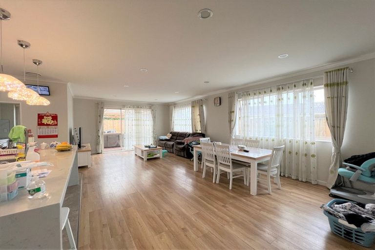 Photo of property in 14a Domain Road, Weymouth, Auckland, 2103