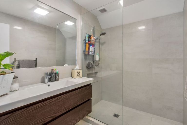 Photo of property in 4/102 Winchester Street, Merivale, Christchurch, 8014