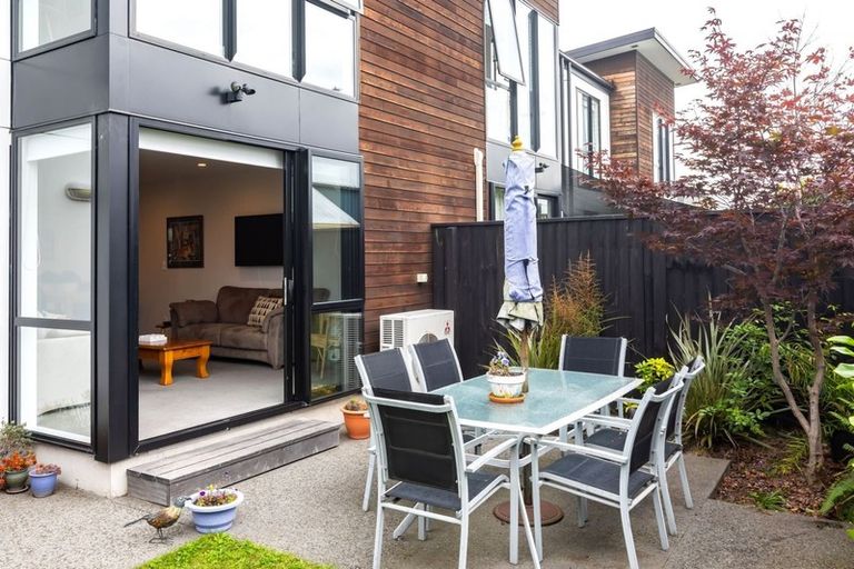 Photo of property in 3/136 Sherborne Street, St Albans, Christchurch, 8014