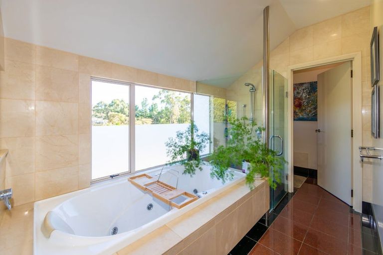 Photo of property in 4 Sanderson Place, Havelock North, 4130