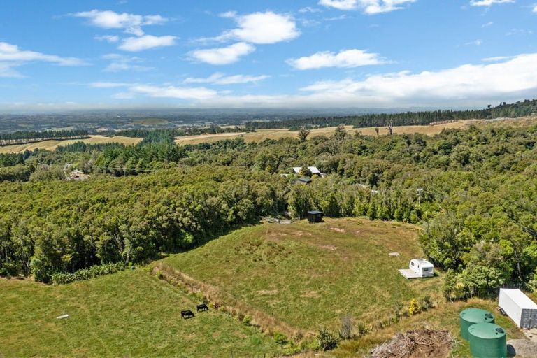 Photo of property in 1878 Mangorei Road, Mangorei, New Plymouth, 4371