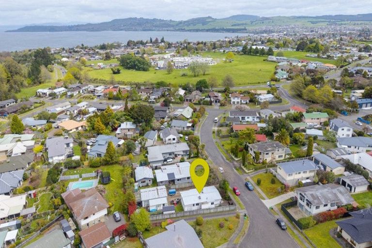 Photo of property in 6 Glengarry Place, Hilltop, Taupo, 3330